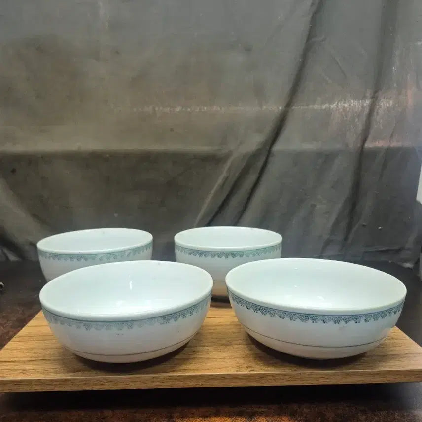 [BUNJANG] 1950s-60s Eosa-gi Rice and Soup Bowl Set (4 pieces) / 1950-60년대 외사기 밥그릇 국그릇세트  4점 세트