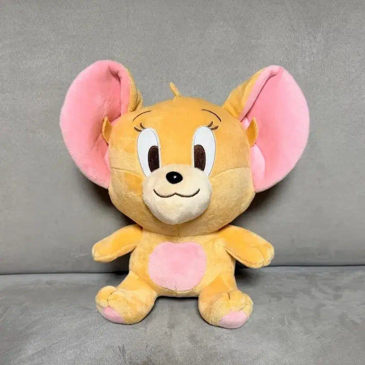 [BUNJANG] Official Tom and Jerry Jerry Medium Plush (25cm) / 정품 톰과제리 제리 25cm 중형 인형