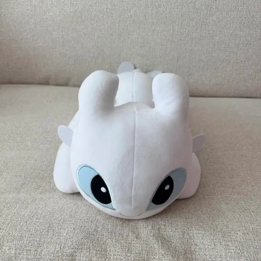[BUNJANG] Official How to Train Your Dragon Light Fury 60cm Large Plush / 정품 드래곤 길들이기 라이트 퓨리 라잉 60cm 대형 인형
