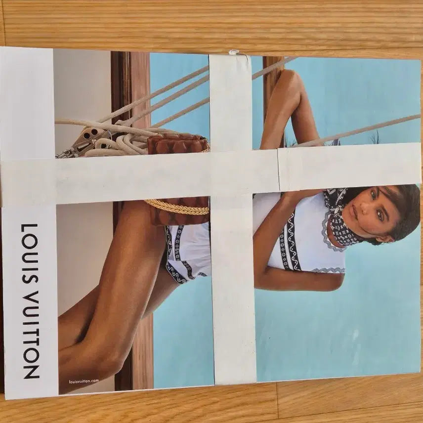 [BUNJANG] G-Dragon 2024 ELLE July Issue Magazine Bundle Set / (일괄) 지드래곤 2024년 ELLE 엘르 7월 잡지