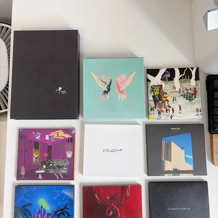 [BUNJANG] Bundle Set of 15 Music CDs (IU, Beenzino, JUSTHIS, etc.) / 음악 CD 앨범 15장 일괄 판매합니다. (아이유, 빈지노, 저스디스 등)