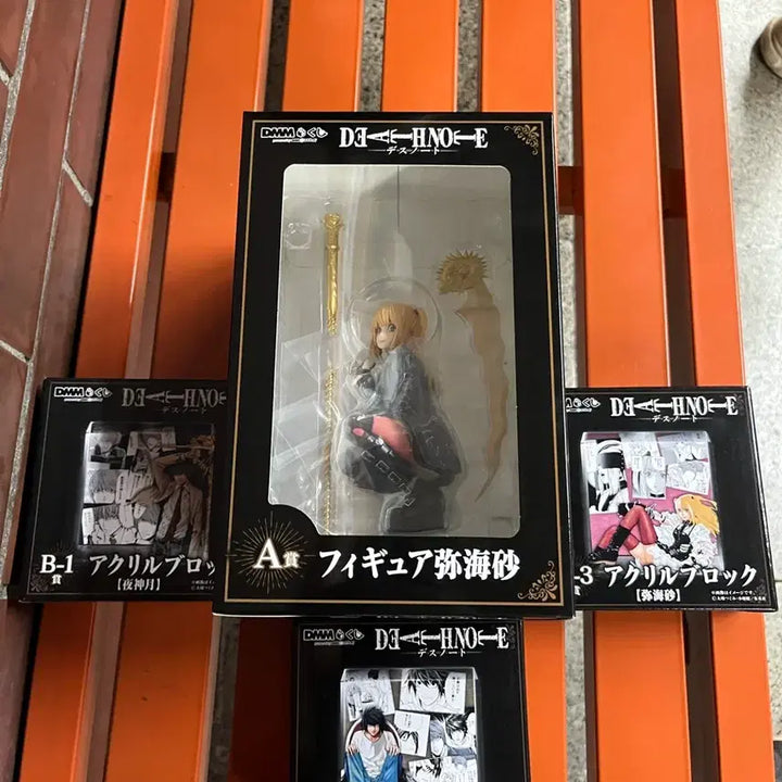 [BUNJANG] Death Note A-Prize Misa Figure &amp; B-Prize Acrylic Stand Bundle Set / 데스노트 DEATH NOTE 미사 A상 DMM피규어, B상 아크릴 일괄