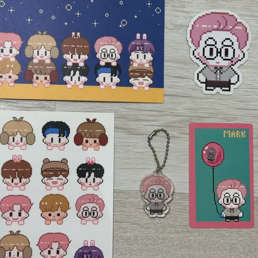 [BUNJANG] NCT DREAM Mark Chewing Gum Danim Dot Keyring Goods / 엔시티드림 마크 츄잉껌 다님 도트 키링 비공굿