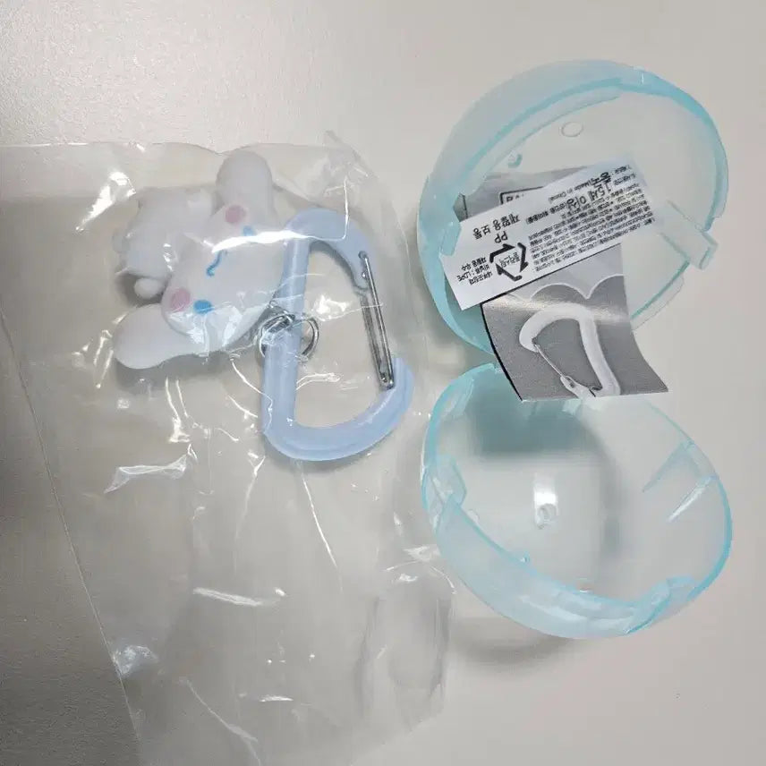 [BUNJANG] Sanrio Floki Figure Mascot Carabiner Cinnamoroll / 산리오 카라비너 플로키 피규어 마스코트 가챠 시나모롤