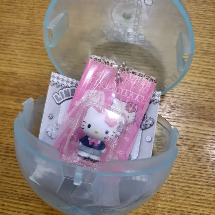 [BUNJANG] Sanrio Hello Kitty Package Miniature Gacha / 산리오 헬로키티 패키지 미니어쳐 가챠