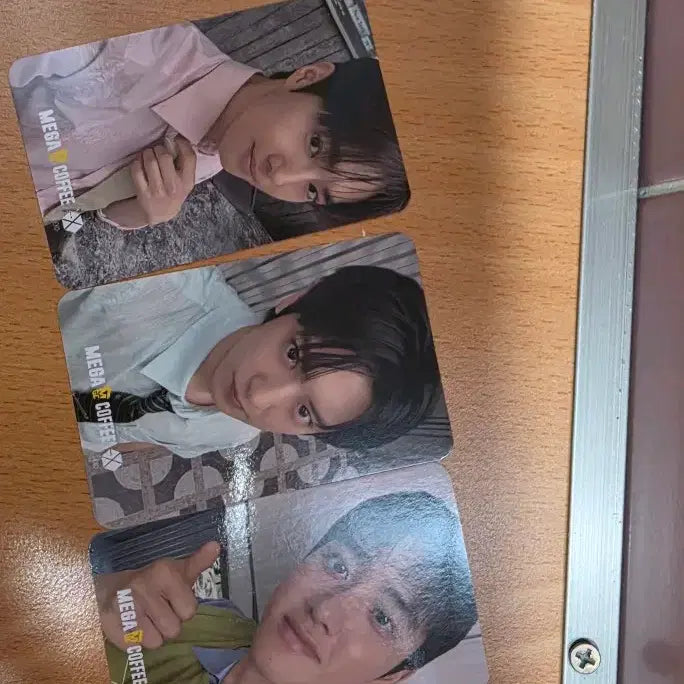 [BUNJANG] EXO Mega Coffee Photocard / 메가커피 엑소 포토카드