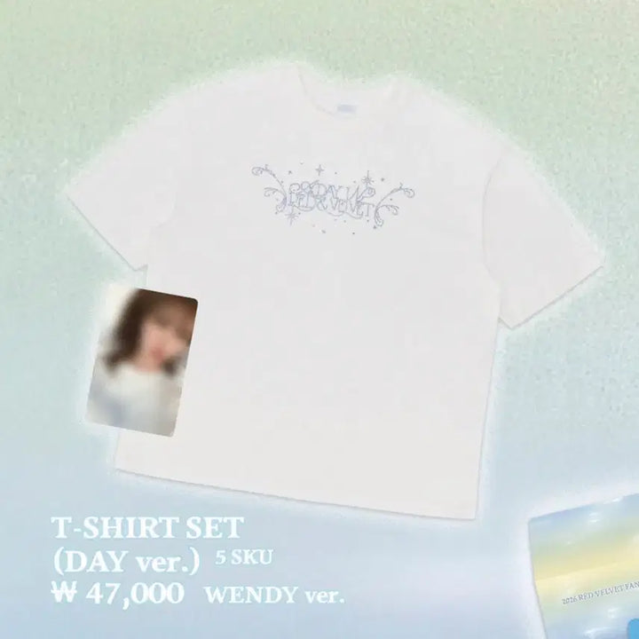 [BUNJANG] Red Velvet A Day in Red &amp; Velvet T-Shirt (Day Ver.) / 레드벨벳 팬콘 A Day in Red &amp; Velvet 티셔츠(Day Ver.)(포카x)