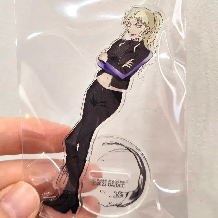 [BUNJANG] Detective Conan Vermouth Black Iron Galleon Acrylic Stand / (공식 정품) 명탐정코난 베르무트 흑철의어영 아크릴스탠드
