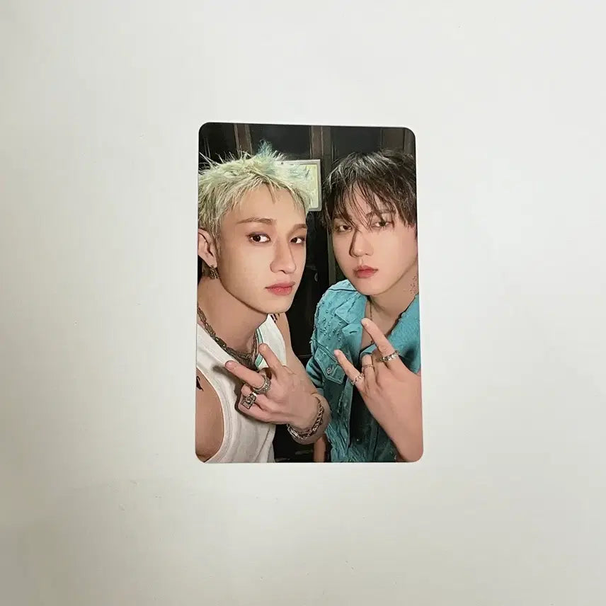[SOLD OUT] 스키즈 디스앤댓 팝업 롱슬리브 방찬&amp;창빈 유닛 포카