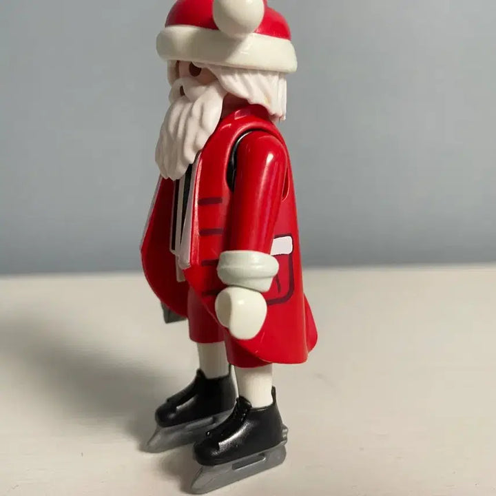 [BUNJANG] Playmobil Skater Santa (Used, Like New) / 중고 플레이모빌 스케이트 산타