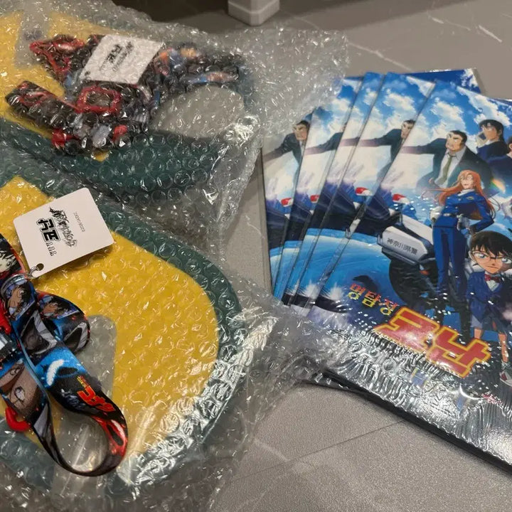 [BUNJANG] Detective Conan: The Bride of Halloween Pamphlet &amp; Postcard Book / 명탐정코난 하이웨이의타천사 팜플렛 엽서북 팝콘통 양도