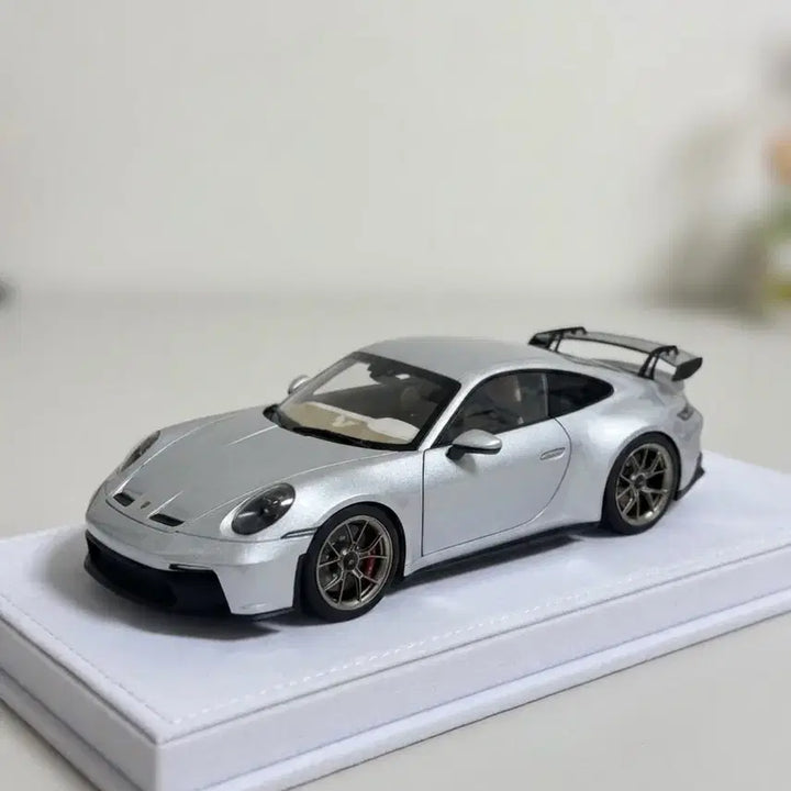 [BUNJANG] Norev Porsche 911 (992) GT3 1:18 Scale Diecast Model / 1:18 노레브 포르쉐 911(992)GT3 다이캐스트 판매합니다