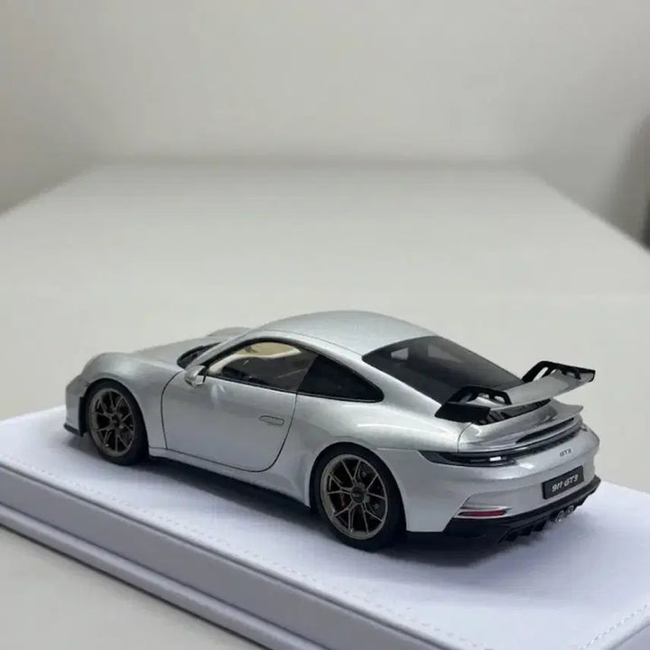 [BUNJANG] Norev Porsche 911 (992) GT3 1:18 Scale Diecast Model / 1:18 노레브 포르쉐 911(992)GT3 다이캐스트 판매합니다