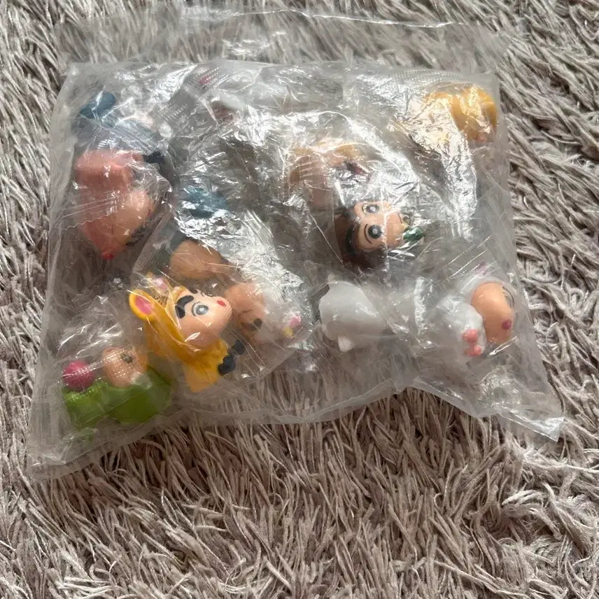 [BUNJANG] Crayon Shin-chan Animal Figure 12-Piece Bundle Set (Sealed) / 동물 짱구 피규어 미개봉 12종 세트로 일괄 판매합니다.