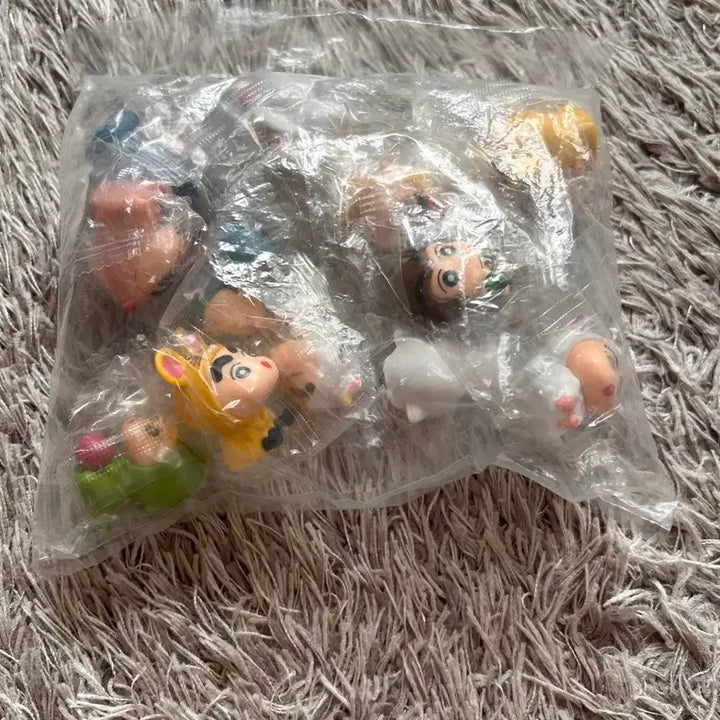 [BUNJANG] Crayon Shin-chan Animal Figure 12-Piece Bundle Set (Sealed) / 동물 짱구 피규어 미개봉 12종 세트로 일괄 판매합니다.