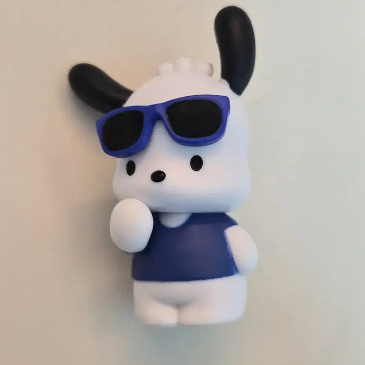 [BUNJANG] Sanrio Pochacco Sunglasses Figure / [소장품] 산리오 가챠 > 포차코 선글라스 피규어
