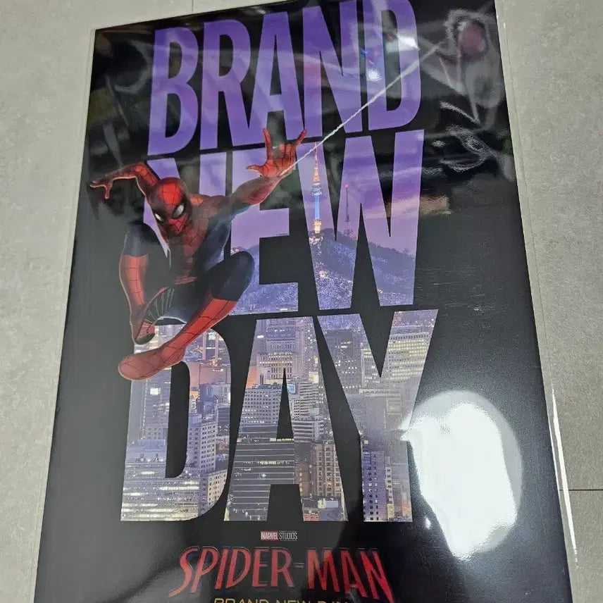 [BUNJANG] Spider-Man Brand New Day 3rd Week Theater Special PET Poster / 스파이더맨 브랜드 뉴데이 3주차 극장특전 pet 포스터 미개봉 새제품 판매합니다