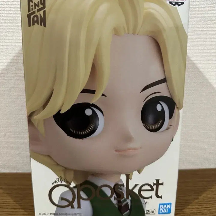 [BUNJANG] BTS TinyTAN Q posket Dynamite Version A V Figure / 방탄소년단 큐포스켓 다이너마이트 타이니탄 BTS V 피규어 A ver
