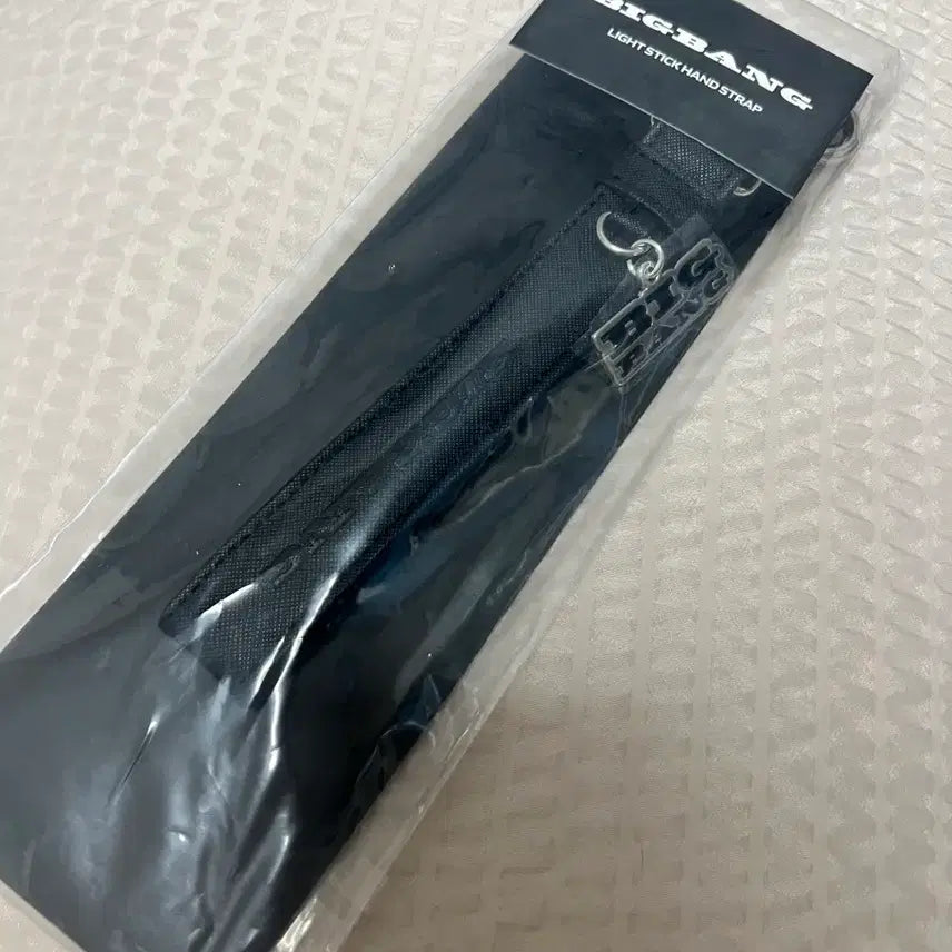 [BUNJANG] BIGBANG 20th Anniversary COSMOS Light Stick Hand Strap / 빅뱅 20주년 코스모스 응원봉 핸드 스트랩 굿즈MD
