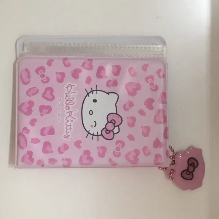 [BUNJANG] Hello Kitty Leopard Print Photocard Holder Book / 갸루 키티 호피 포카홀더북 포토앨범