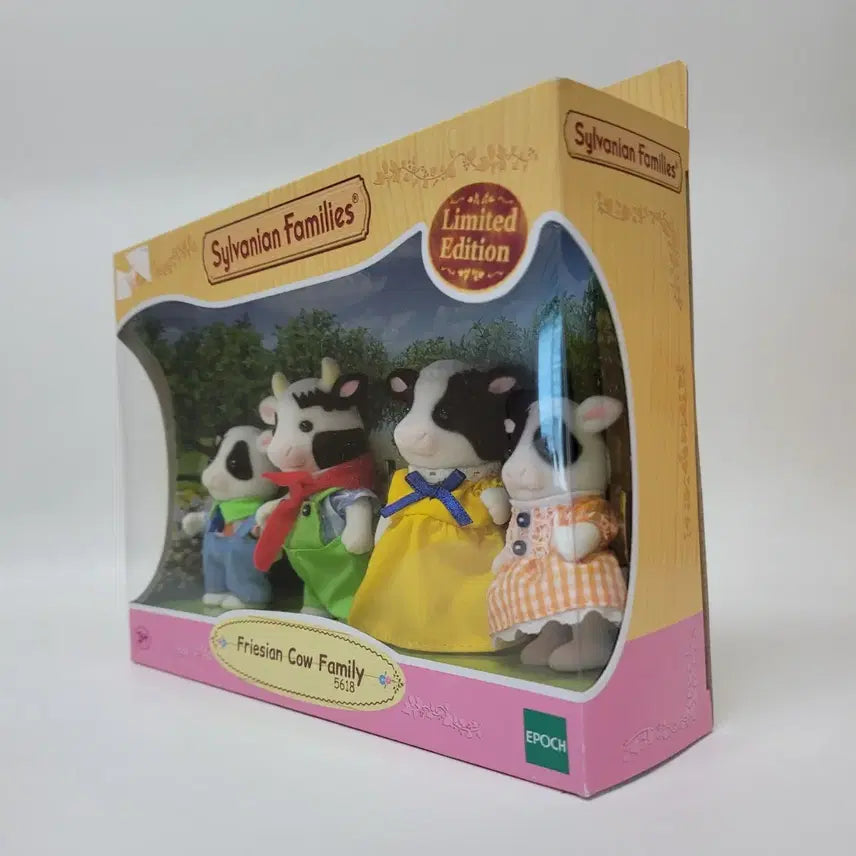 [BUNJANG] Sylvanian Families Limited Edition Freisian Cow Family / 실바니안 패프리시안 젖소가족 리미티드 에디션