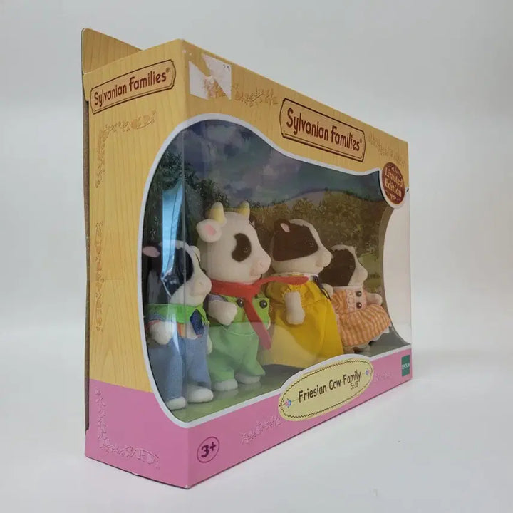 [BUNJANG] Sylvanian Families Limited Edition Freisian Cow Family / 실바니안 패프리시안 젖소가족 리미티드 에디션