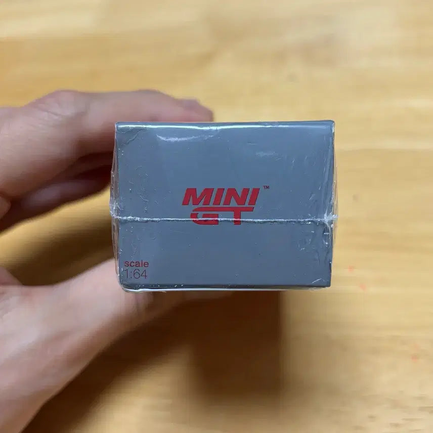 [BUNJANG] Minini GT 811 BMW M4 Competition Diecast Model (Sakhir Orange) / 미니지티 811 BMW M4 컴페티션 사키르 오렌지 다이캐스트