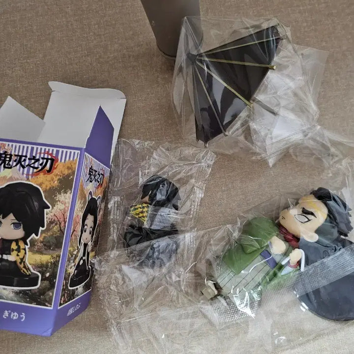 [BUNJANG] Demon Slayer Tomioka Giyu Figure / 귀멸의 칼날 토미오카 기유 피규어