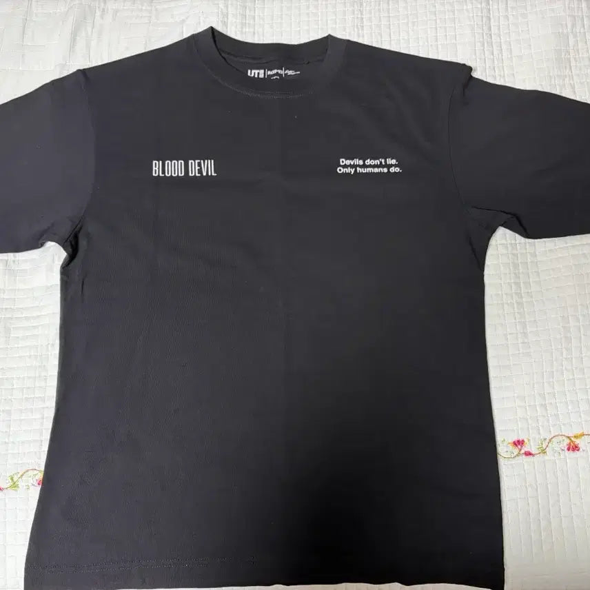 [BUNJANG] Chainsaw Man x Uniqlo Power T-Shirt / 체인소맨 유티 유니클로 콜라보 파워 티셔츠s
