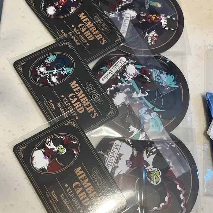 [BUNJANG] Helluva Boss Cafe Collaboration Special - Member Card &amp; Coaster Bundle Set (11 pcs) / 11장 일괄 ) 헬루바 보스 애니메이트 잠실 콜라보 카페 특전 코스터 멤버스카드 마몬 셀리메이 글리츠 글램 목시 블리츠 사탄 스트라이커
