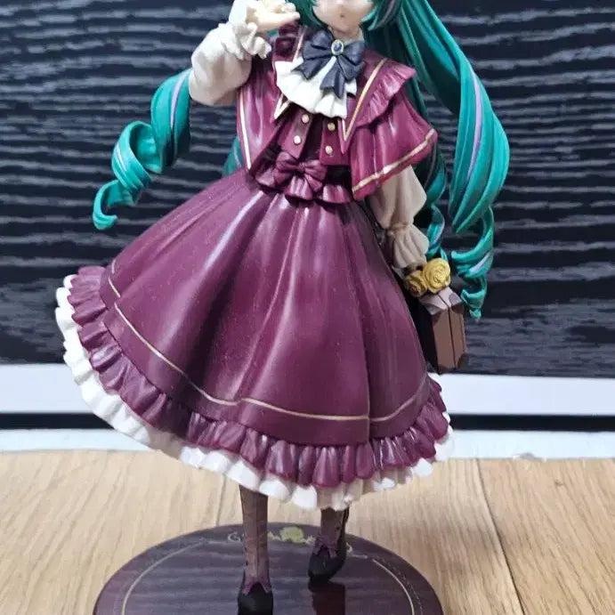 [BUNJANG] FuRyu Hatsune Miku Classical Retro Figure / 하츠네 미쿠 후류 클래시컬 레트로 미소녀 피규어