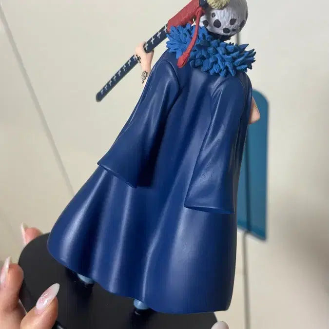 [BUNJANG] One Piece Trafalgar Law Figure / 원피스 트라팔가 로 로우 피규어