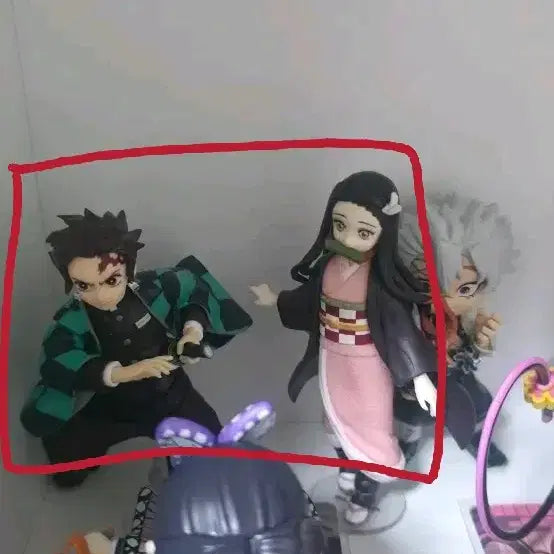 [BUNJANG] Demon Slayer Tanjiro Nezuko Bundle Figures / 귀멸의 칼날 피규어 탄지로 네즈코 일괄 판매합니다