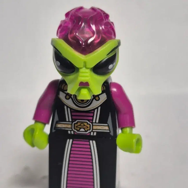 [BUNJANG] LEGO Alien Villain Minifigure 8833 / 레고 에일리언 외계인 악당 미니피규어 8833