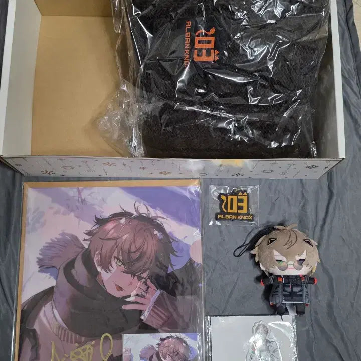 [BUNJANG] Alban Knox Merchandise Bundle Set / 니지산지 알반 녹스 굿즈 일괄 판매