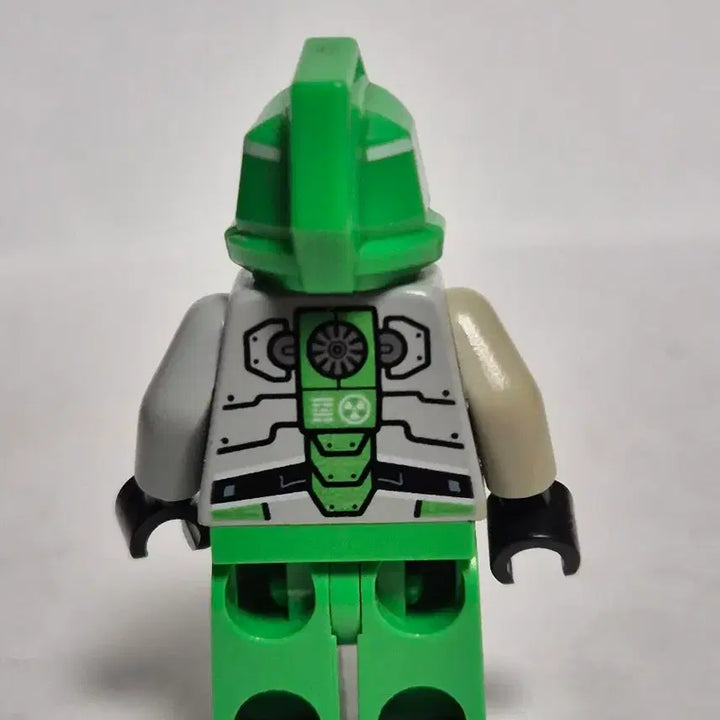 [BUNJANG] LEGO Galaxy Squad Green Team Robot Sidekick Minifigure 70704 / 레고 갤럭시 스쿼드 그린 팀 로봇 사이드킥 미니피규어 70704