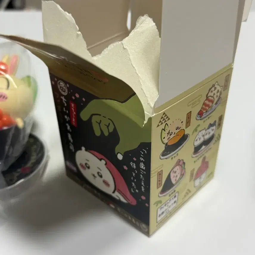 [BUNJANG] Chiikawa Sushi Usagi Figure / 치이카와 스시 우사기 피규어
