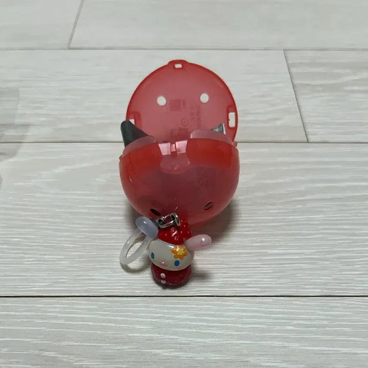 [BUNJANG] Usahana Strawberry Marker Gacha / 우사하나 딸기 메지루시 가챠