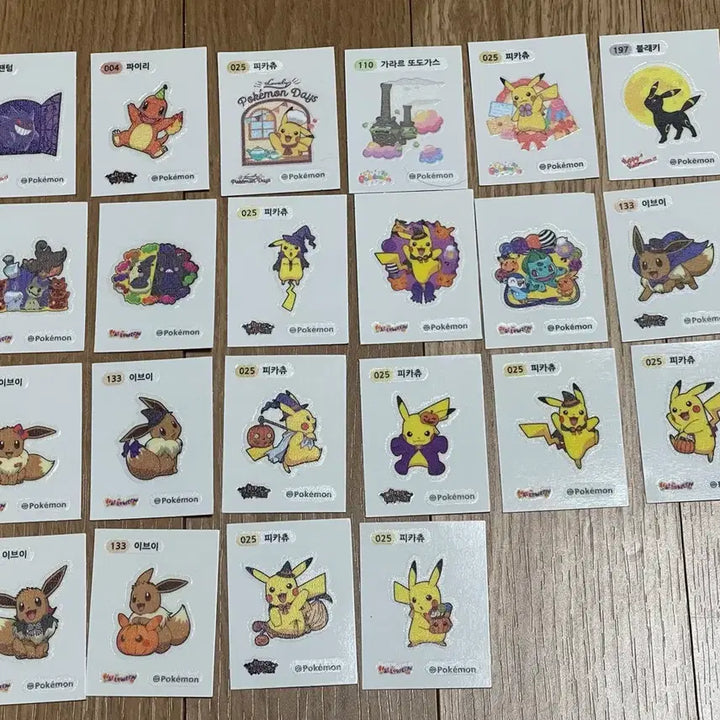 [BUNJANG] Pokemon Stickers Halloween 30th Anniversary / 포켓몬 띠부씰 띠부실 포켓몬스터 포캣몬 판매 할로윈 30주년