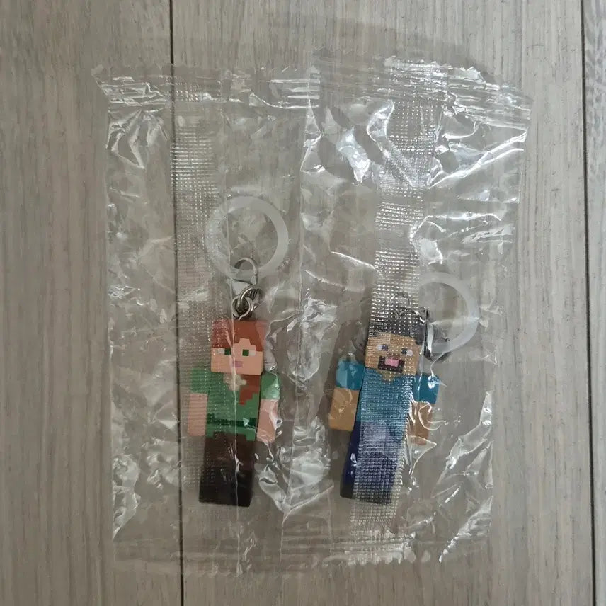 [BUNJANG] Minecraft Steve &amp; Alex Mezilushi Figure Keychains (Bundle Set) / 마인크래프트 스티브 알렉스 메지루시 장식