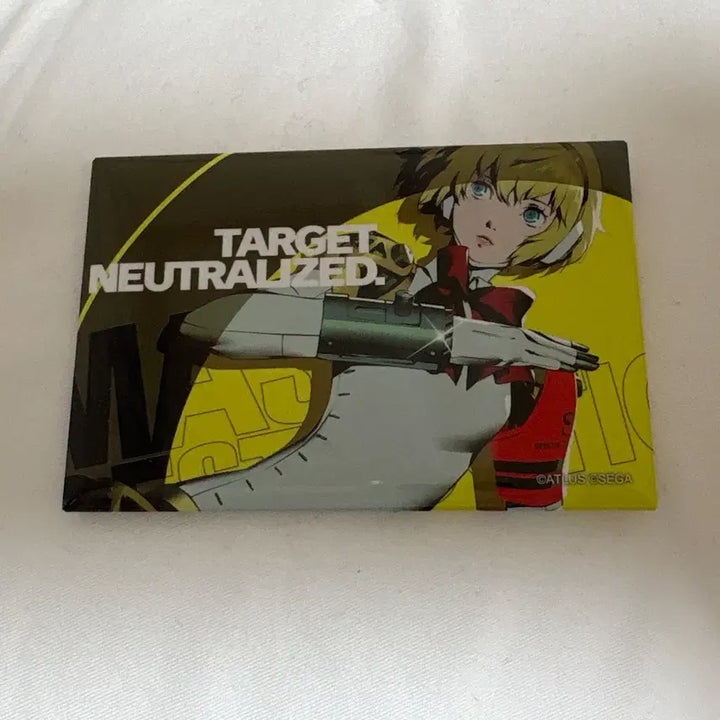 [BUNJANG] Persona 3 Reload Aegis Square Can Badge Random / 페르소나 3 리로드 아이기스 캔뱃지 사각 뱃지 랜덤