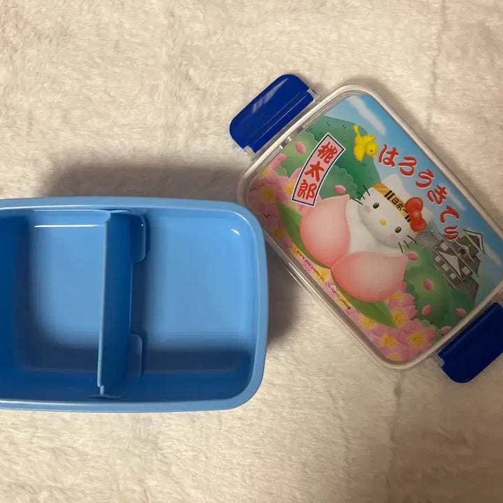 [BUNJANG] 2003 Okayama Limited Momotaro Lunch Box - Hello Kitty / [고전/급처] 2003년 고전키티 오카야마 한정 모모타로 도시락통