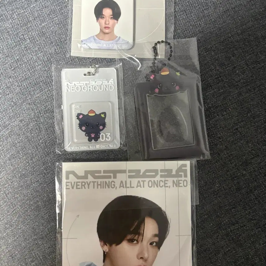 [BUNJANG] NCT WISH Riku Neo Ground Photo Card Holder, ID Badge, Acrylic Keyring Bundle Set / 엔시티위시 네오그라운드 리쿠 쿠리 증사홀더 아이디뱃지 쿠리 아크릴키링 일괄