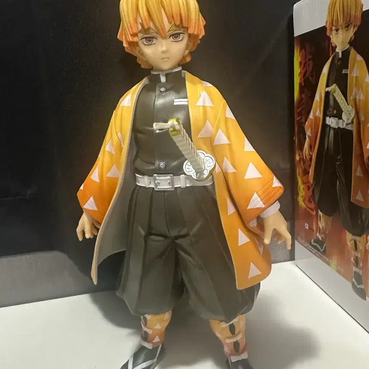 [BUNJANG] Demon Slayer Agatsuma Zenitsu Grandista Figure / 귀멸의 칼날 아가츠마 젠이츠 그란디스타 피규어