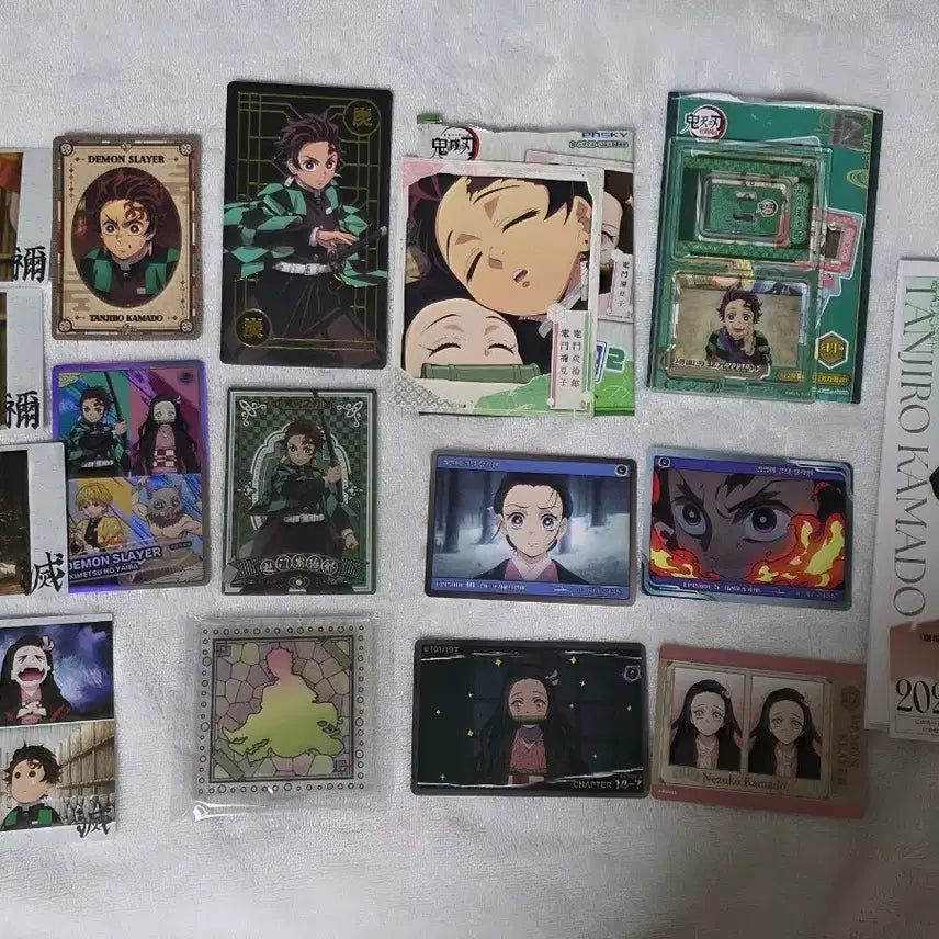[BUNJANG] Demon Slayer Tanjiro &amp; Nezuko Merchandise Bundle / 탄지로 네즈코 굿즈 일괄 판매