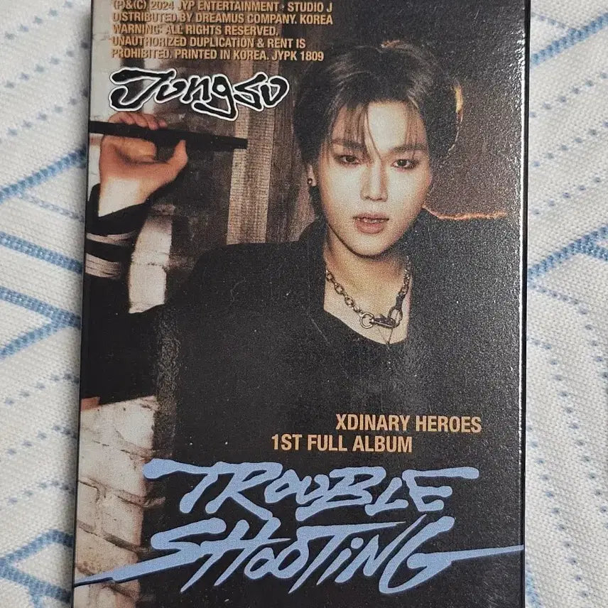 [BUNJANG] Xdinary Heroes Jeongsu Troubleshooting Square Photocard / (큐알 없음) 엑스디너리 히어로즈 정수 트러블슈팅 네모반