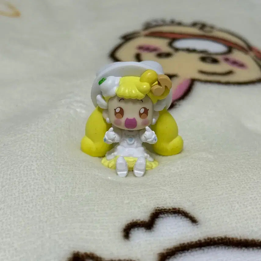 [BUNJANG] Sanrio Little Witch Academia Doremi Hana Gacha Figure / 산리오 꼬마마법사 레미 하나 가챠 오자마녀 도레미