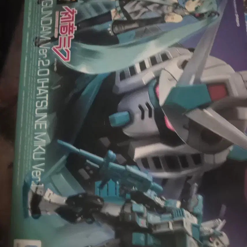 [BUNJANG] RG 1/144 RX-78-2 Gundam First Gundam 2.0 Hatsune Miku Color Limited Edition / RG 퍼스트 건담 2.0 하츠네 미쿠 컬러