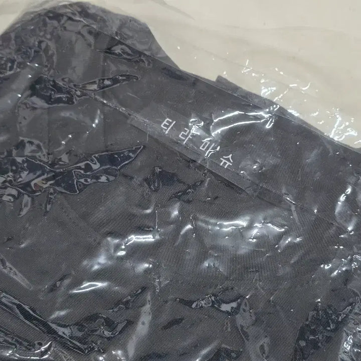 [BUNJANG] Lee Jun Hyuk Fan Meeting T-Shirt &amp; Popcorn Handkerchief / 이준혁 팬미팅 티셔츠 티라미슈+팝코니 손수건