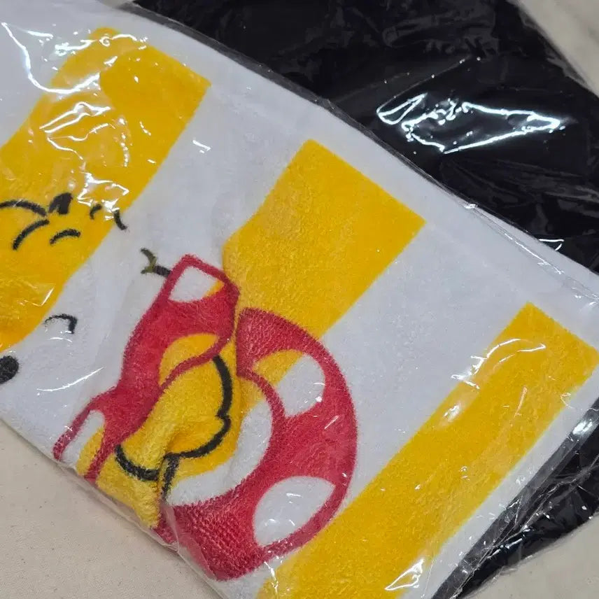[BUNJANG] Lee Jun Hyuk Fan Meeting T-Shirt &amp; Popcorn Handkerchief / 이준혁 팬미팅 티셔츠 티라미슈+팝코니 손수건